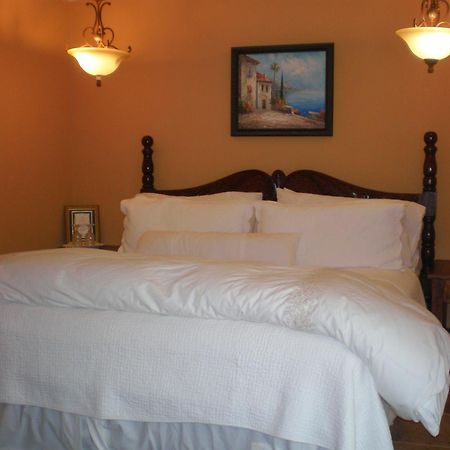 Spanish Villa Inn 세인트 헬레나 외부 사진