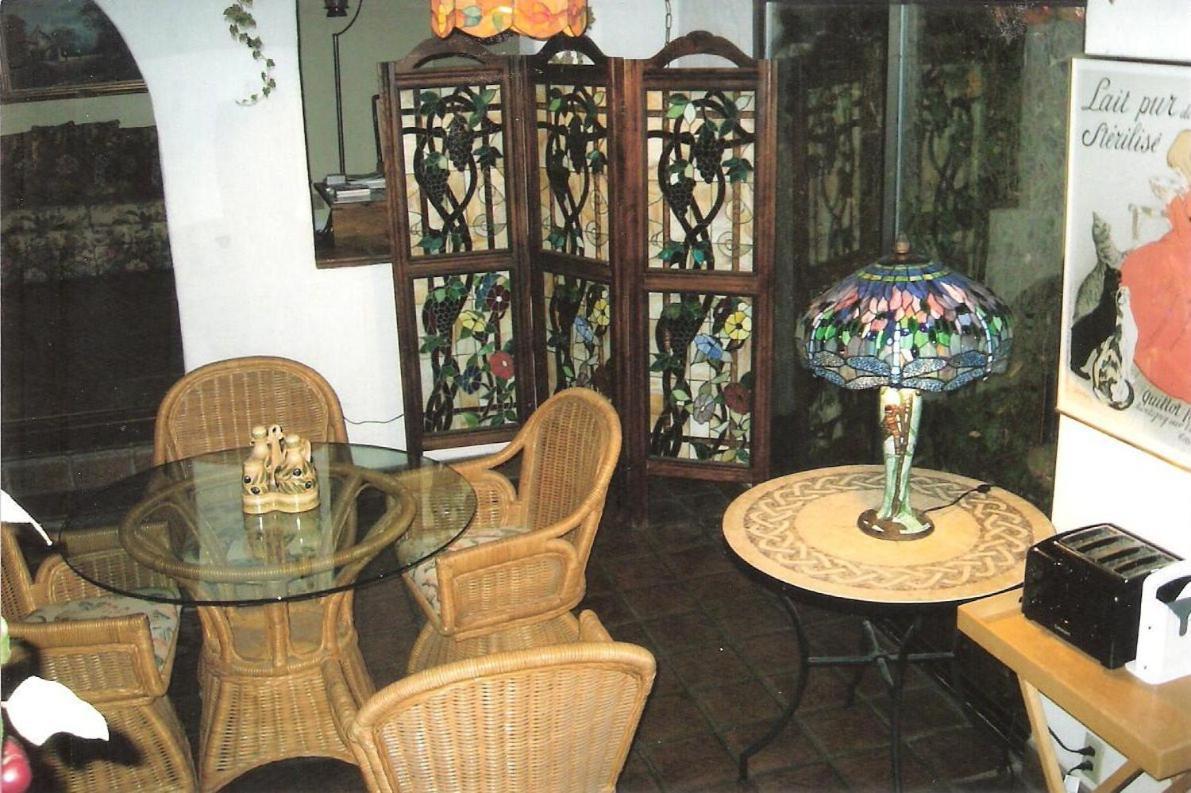 Spanish Villa Inn 세인트 헬레나 외부 사진